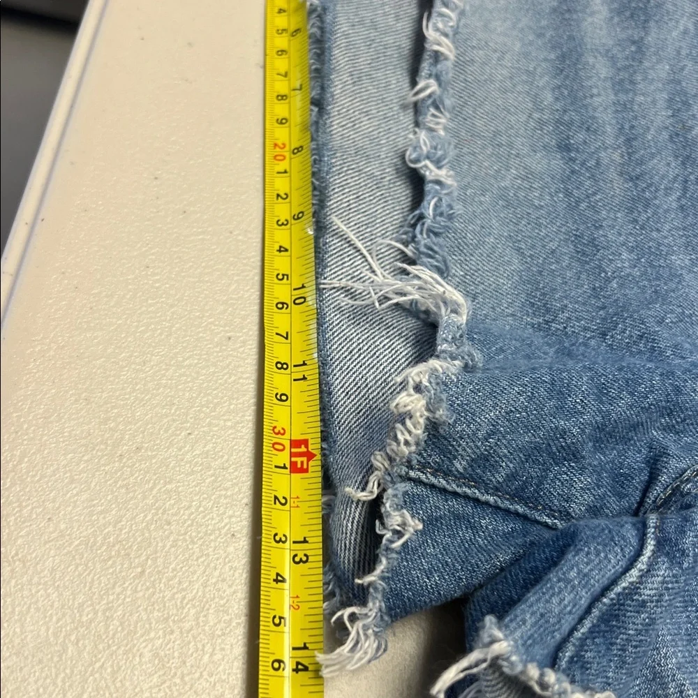 Universal Thread Blue Jean Baggy Shorts Sz 10